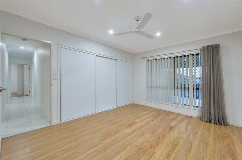 30 Dayflower Street, Upper Coomera QLD 4209, Upper Coomera - Thumbnail 7