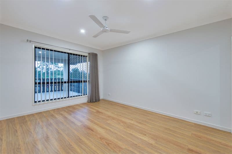 30 Dayflower Street, Upper Coomera QLD 4209, Upper Coomera - Thumbnail 8