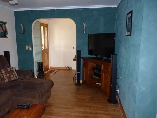 16 Cooper Avenue, OAKEY QLD 4401, Oakey - Thumbnail 7