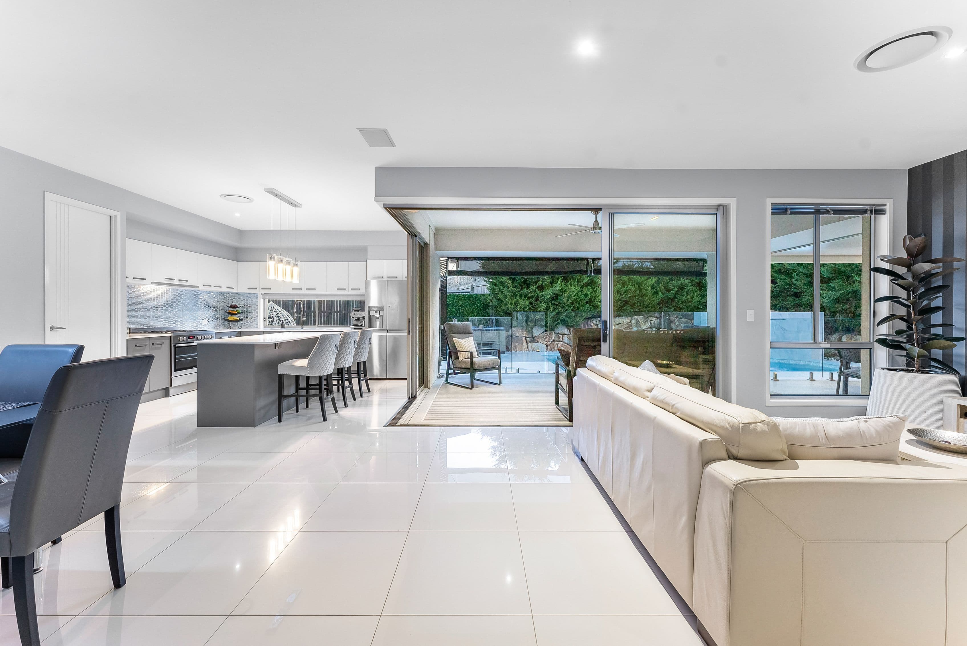 13 Birkdale Circuit, North Lakes QLD 4509, North Lakes - Thumbnail 5