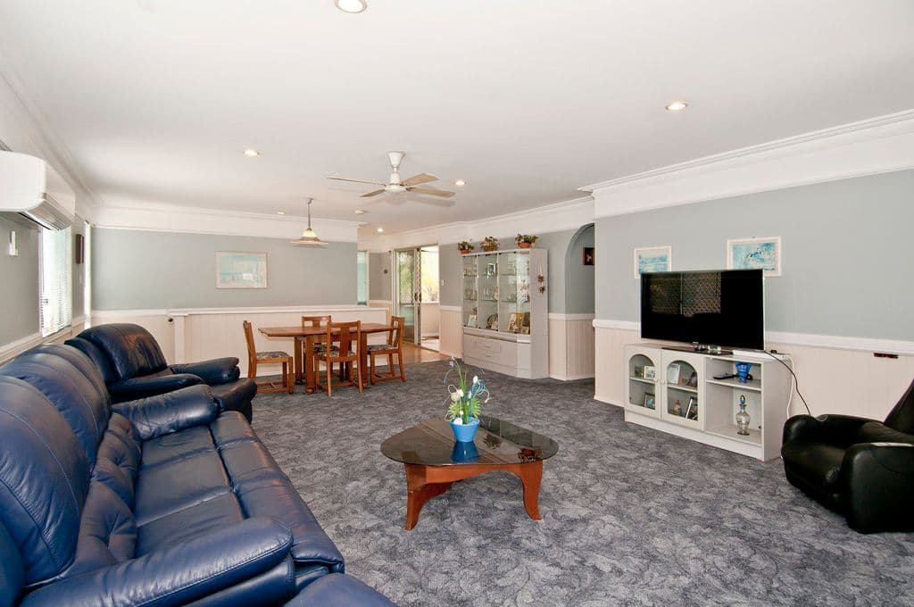 83 Wagensveldt Street, SLACKS CREEK QLD 4127, Slacks Creek - Thumbnail 3