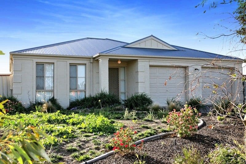 17 Lennon Boulevard, POINT COOK VIC 3030, Point Cook - Image 1