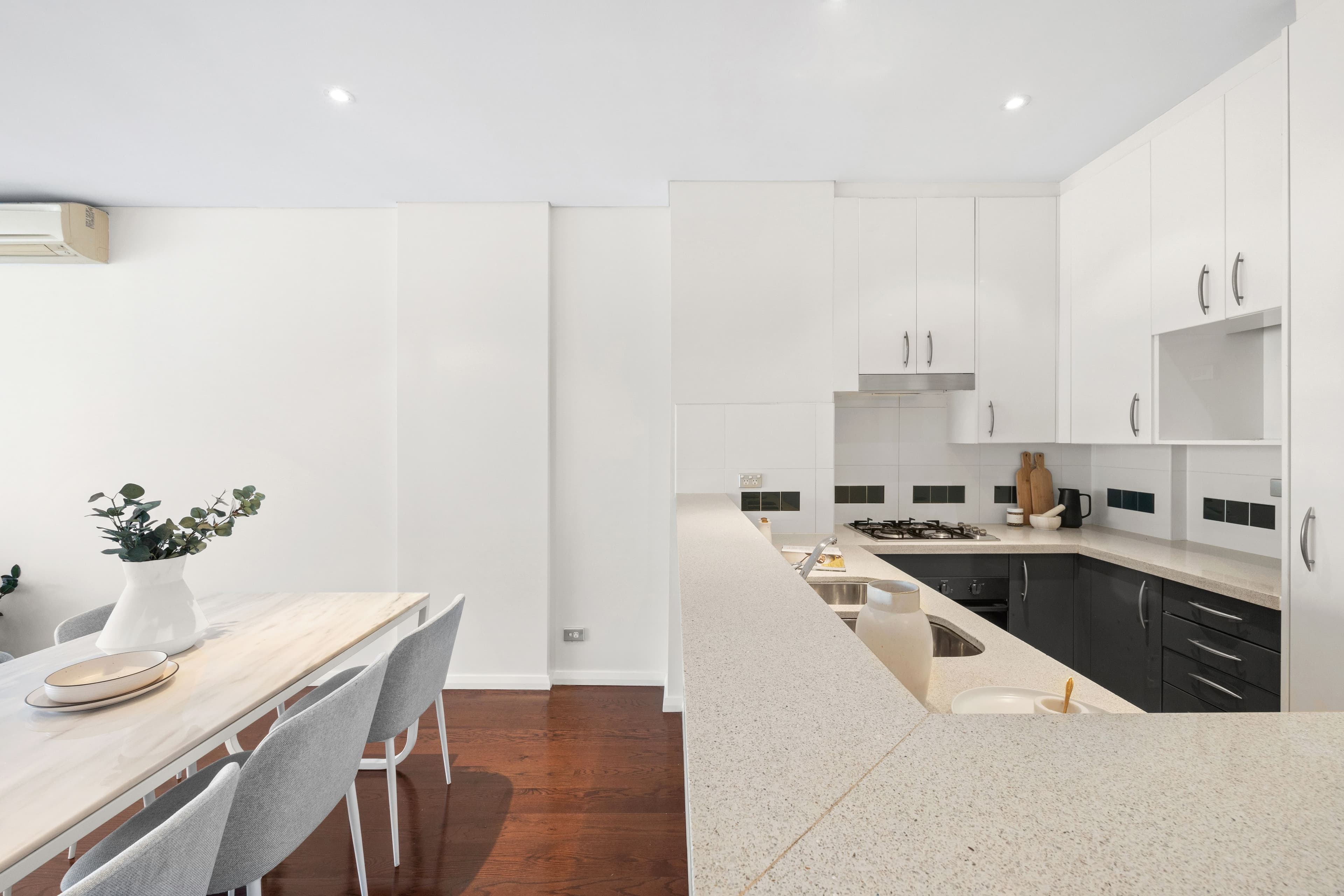 22 Crystal Street, Waterloo NSW 2017, Waterloo - Thumbnail 5