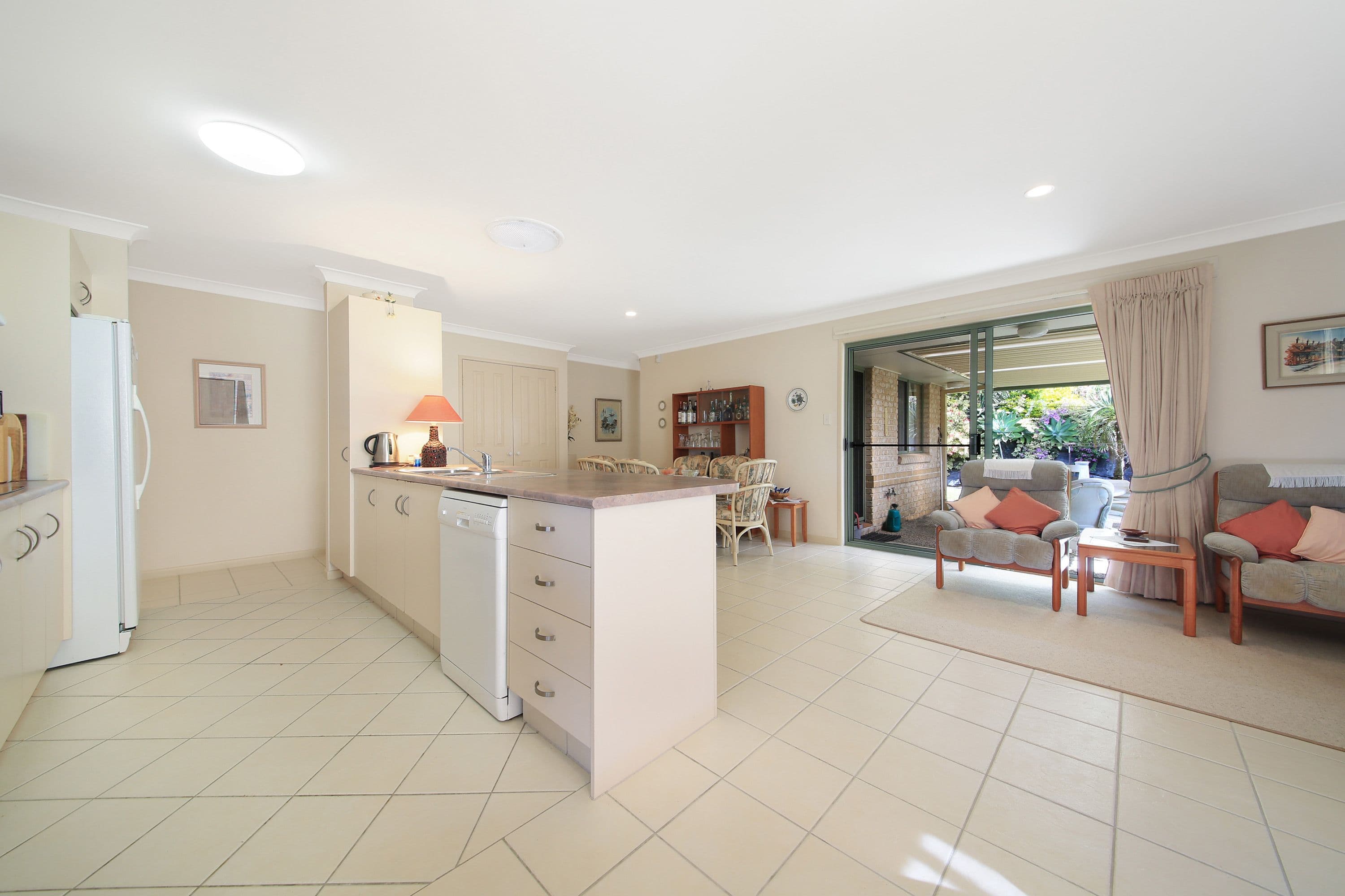 45 Ellis Drive, Mudgeeraba QLD 4213, Mudgeeraba - Thumbnail 5