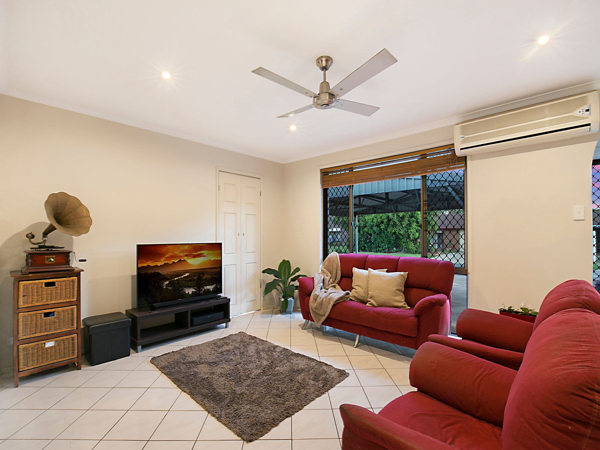 37 Springfield Crescent, Daisy Hill QLD 4127, Daisy Hill - Thumbnail 5
