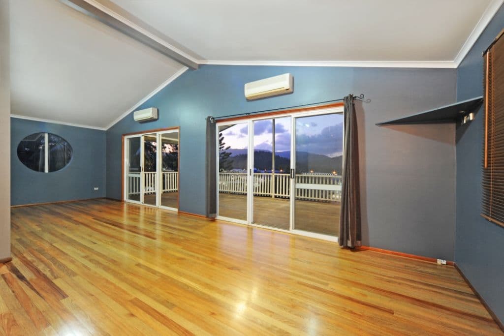 18 South Molle Boulevard, CANNONVALE QLD 4802, Cannonvale - Thumbnail 2