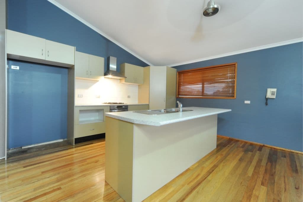 18 South Molle Boulevard, CANNONVALE QLD 4802, Cannonvale - Thumbnail 3