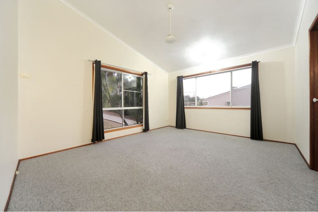 18 South Molle Boulevard, CANNONVALE QLD 4802, Cannonvale - Thumbnail 8