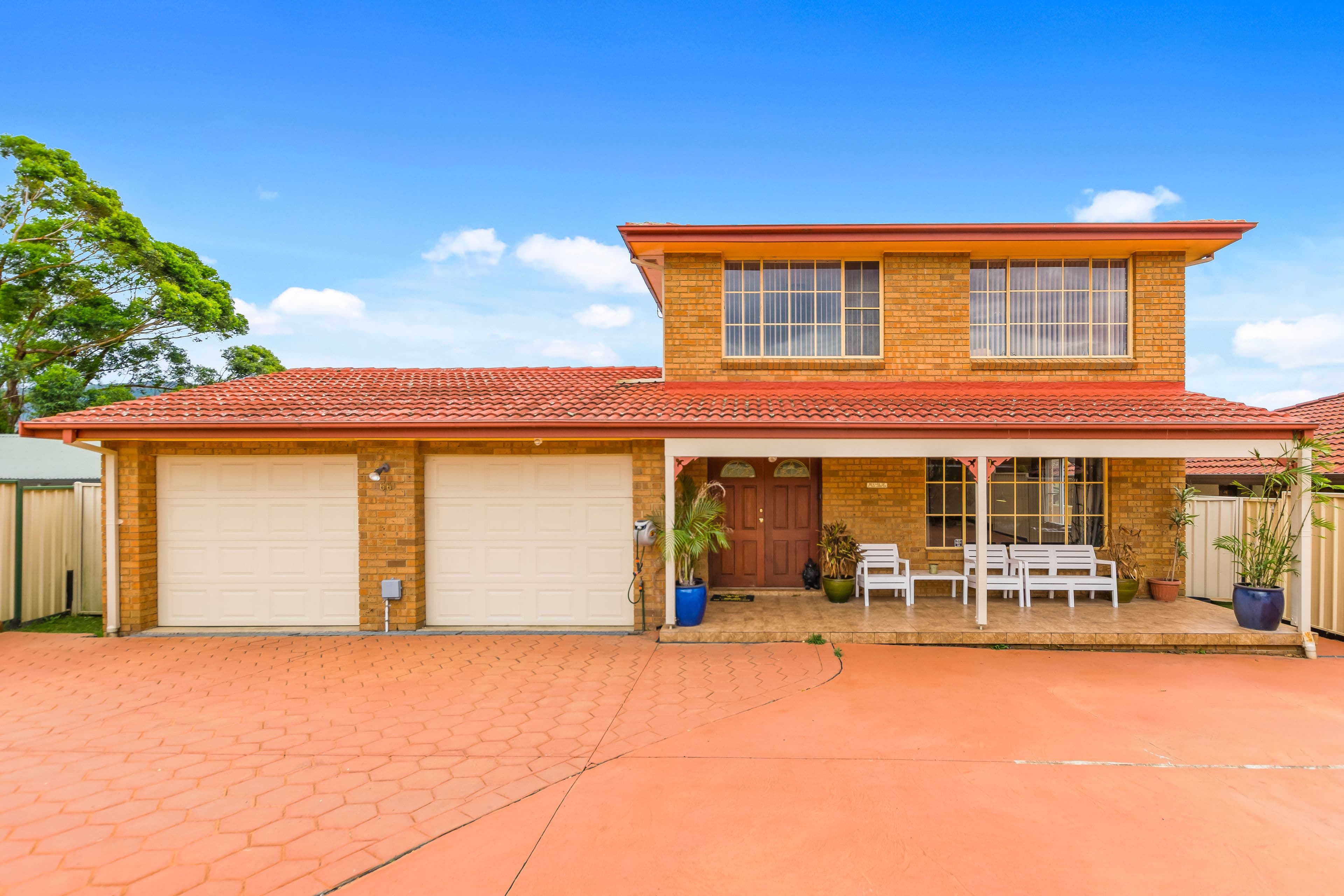 66 Ritchie Crescent, Horsley - Image 1