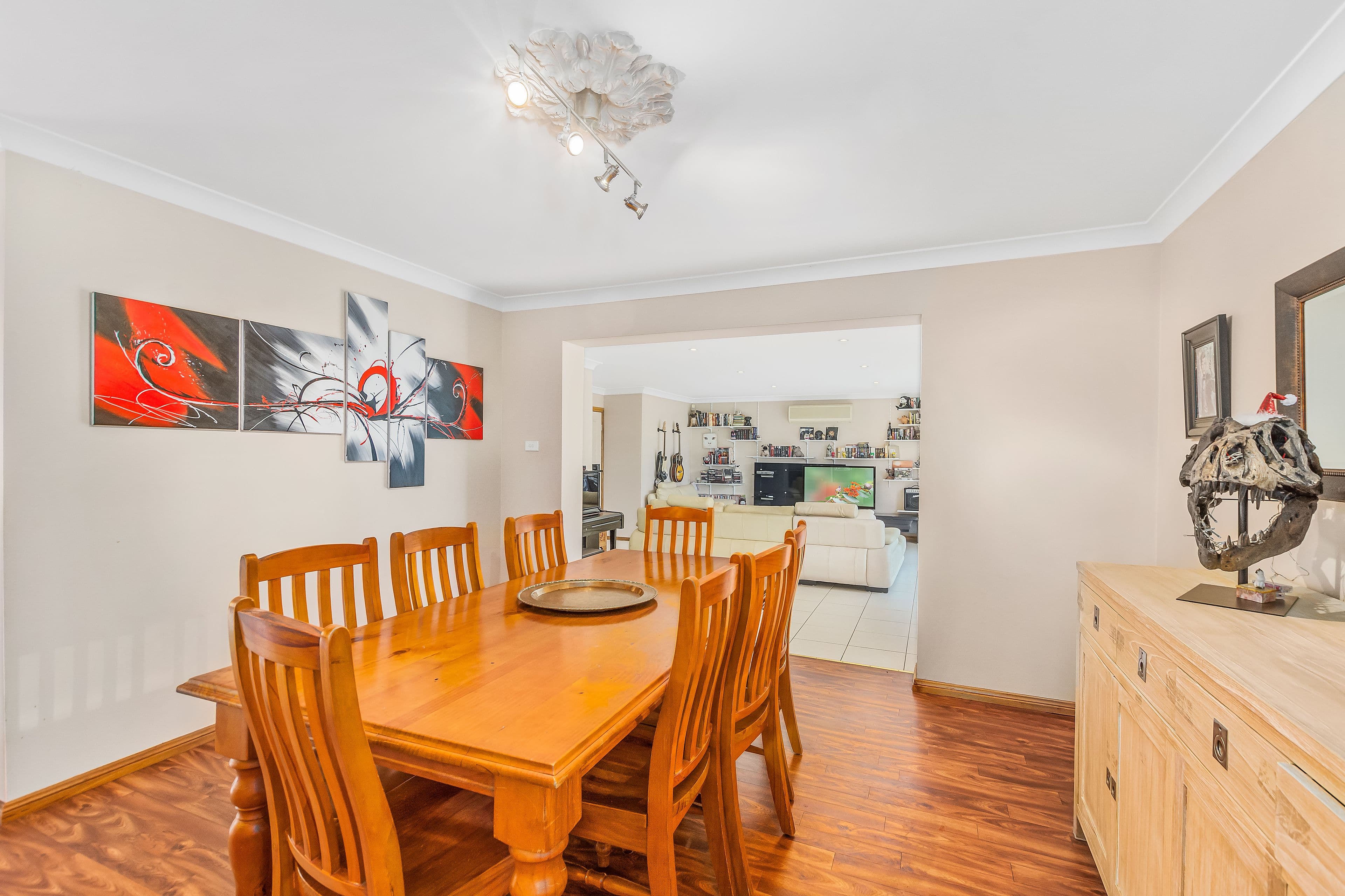 66 Ritchie Crescent, Horsley - Thumbnail 5