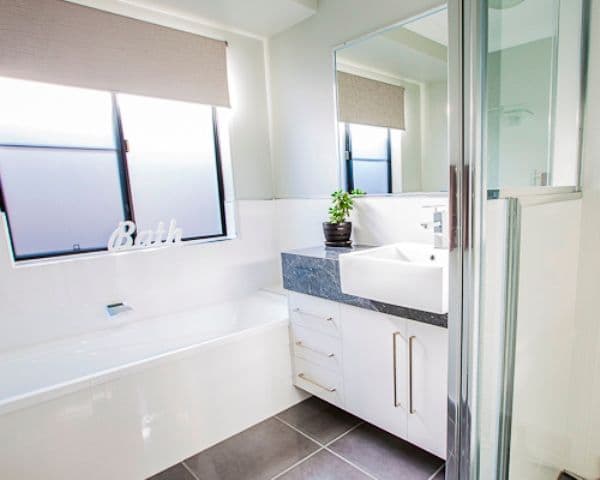 8 Roma Court, BEACONSFIELD QLD 4740, Beaconsfield - Thumbnail 3