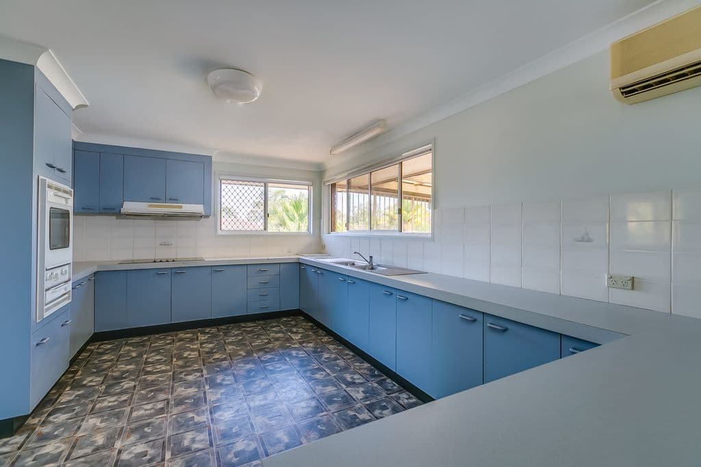 56 Charles Canty Drive, Wellington Point QLD 4160, Wellington Point - Thumbnail 3