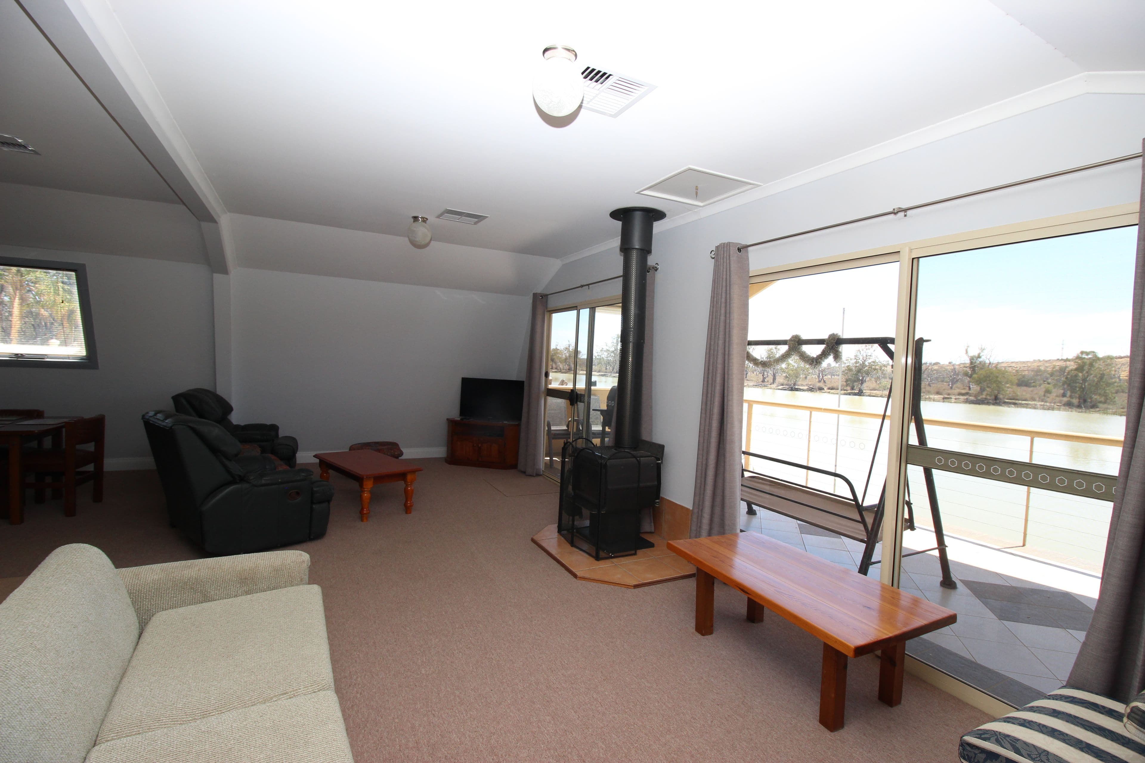 76 Page Drive, Blanchetown SA 5357, Blanchetown - Thumbnail 6