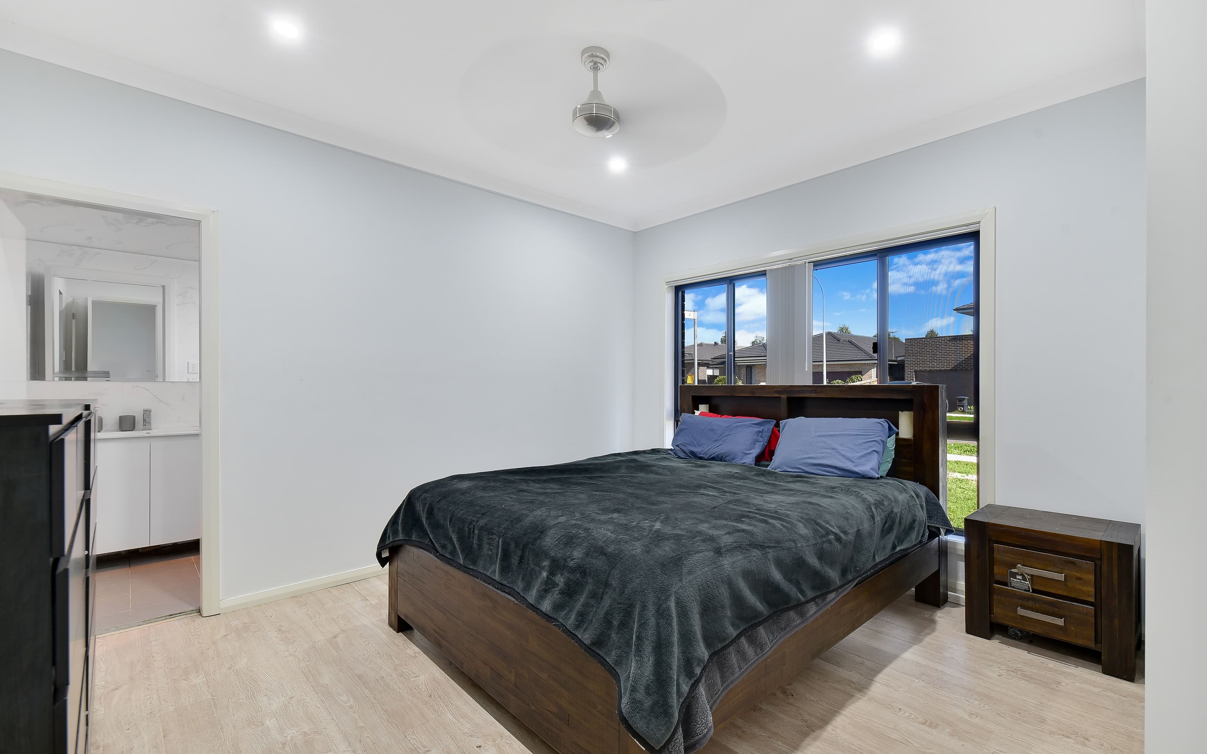 20 & 20A Dowie Drive, Claymore NSW 2559, Claymore - Thumbnail 7