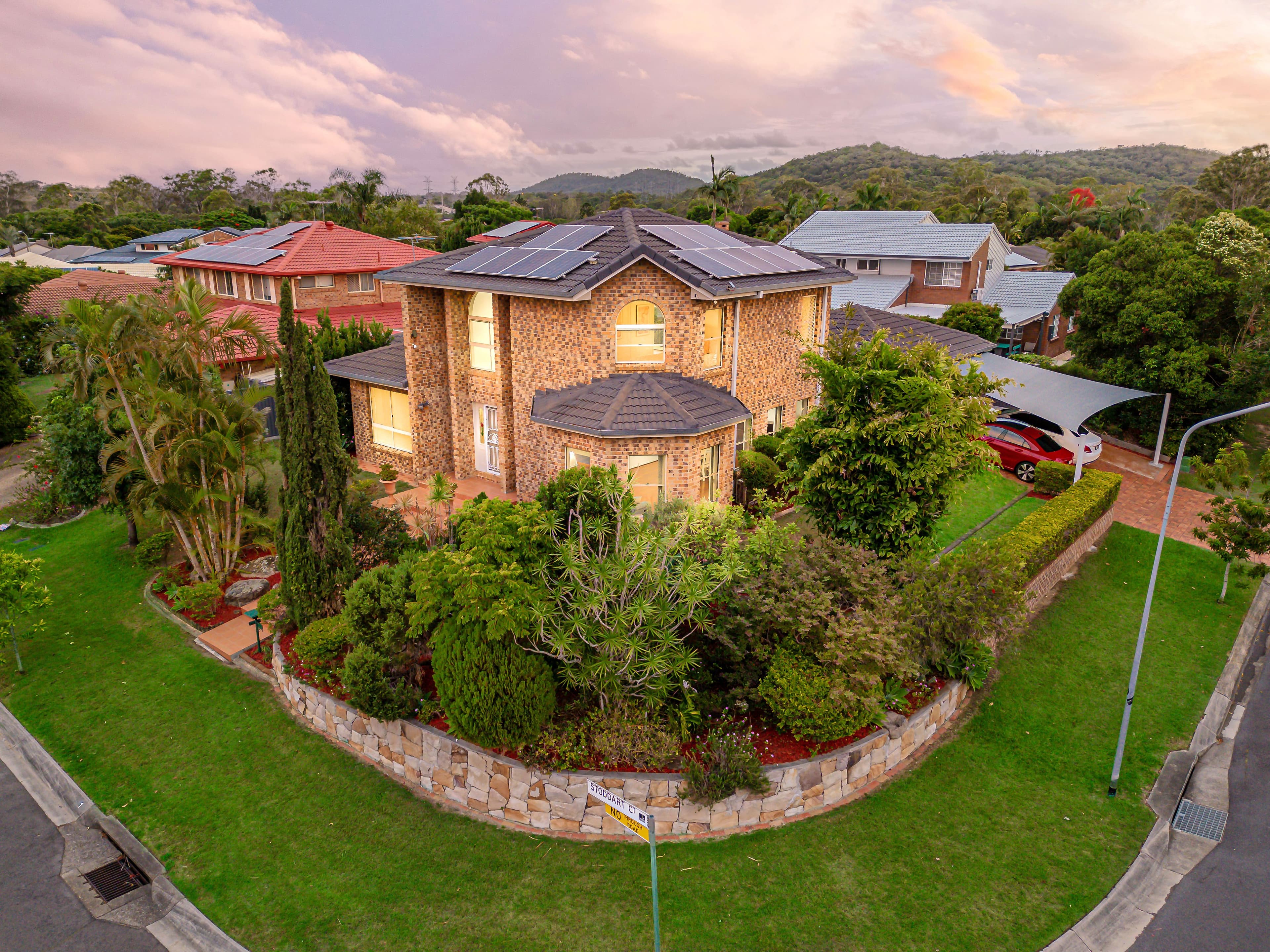 1 Stoddart Court, Carindale QLD 4152, Carindale - Image 1