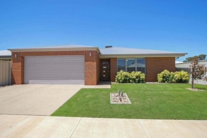 6 Vine Street, Yarrawonga VIC 3730, Yarrawonga - Image 1