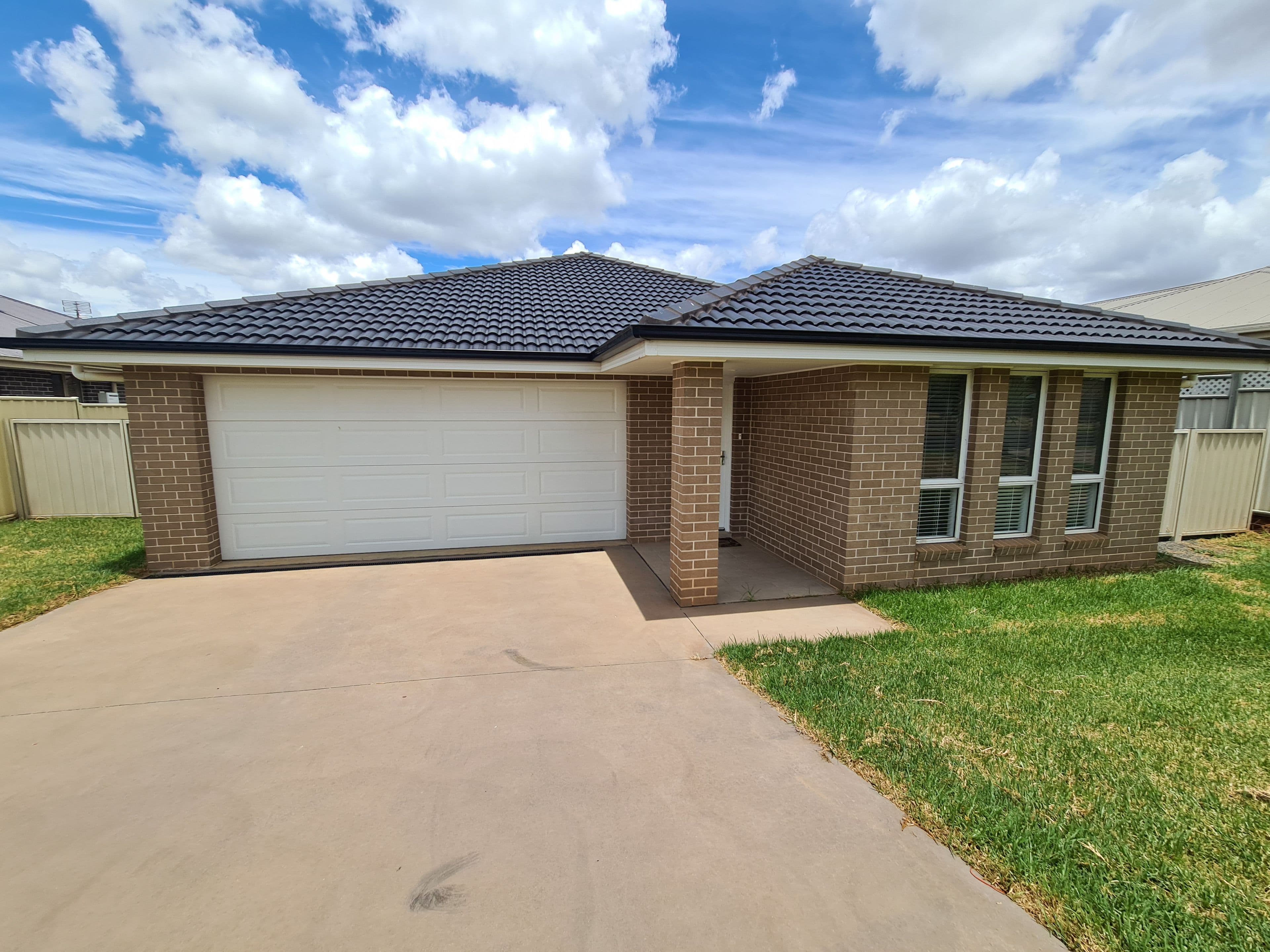 15 Koala Street, Parkes NSW 2870, Parkes - Image 1