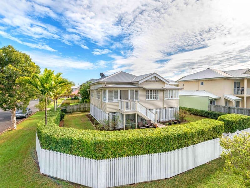 19 Drayton Terrace, Wynnum QLD 4178, Wynnum - Thumbnail 2