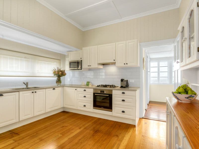 19 Drayton Terrace, Wynnum QLD 4178, Wynnum - Thumbnail 4