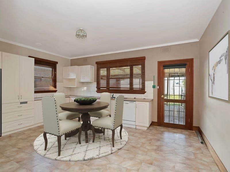 82 Church Street, Colac VIC 3250, Colac - Thumbnail 2