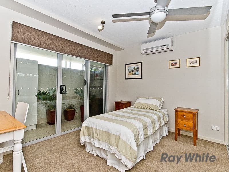 36 Third Avenue, SANDGATE QLD 4017, Sandgate - Thumbnail 8