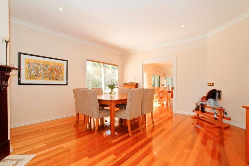 15  WICKHAM Court, CHIRNSIDE PARK VIC 3116, Chirnside Park - Thumbnail 2