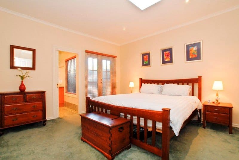 15  WICKHAM Court, CHIRNSIDE PARK VIC 3116, Chirnside Park - Thumbnail 7