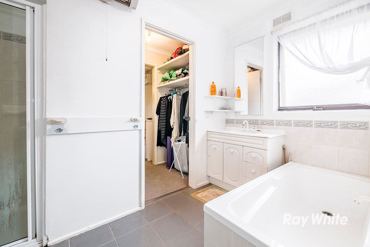1 Thomas Crescent, Cranbourne VIC 3977, Cranbourne - Thumbnail 5