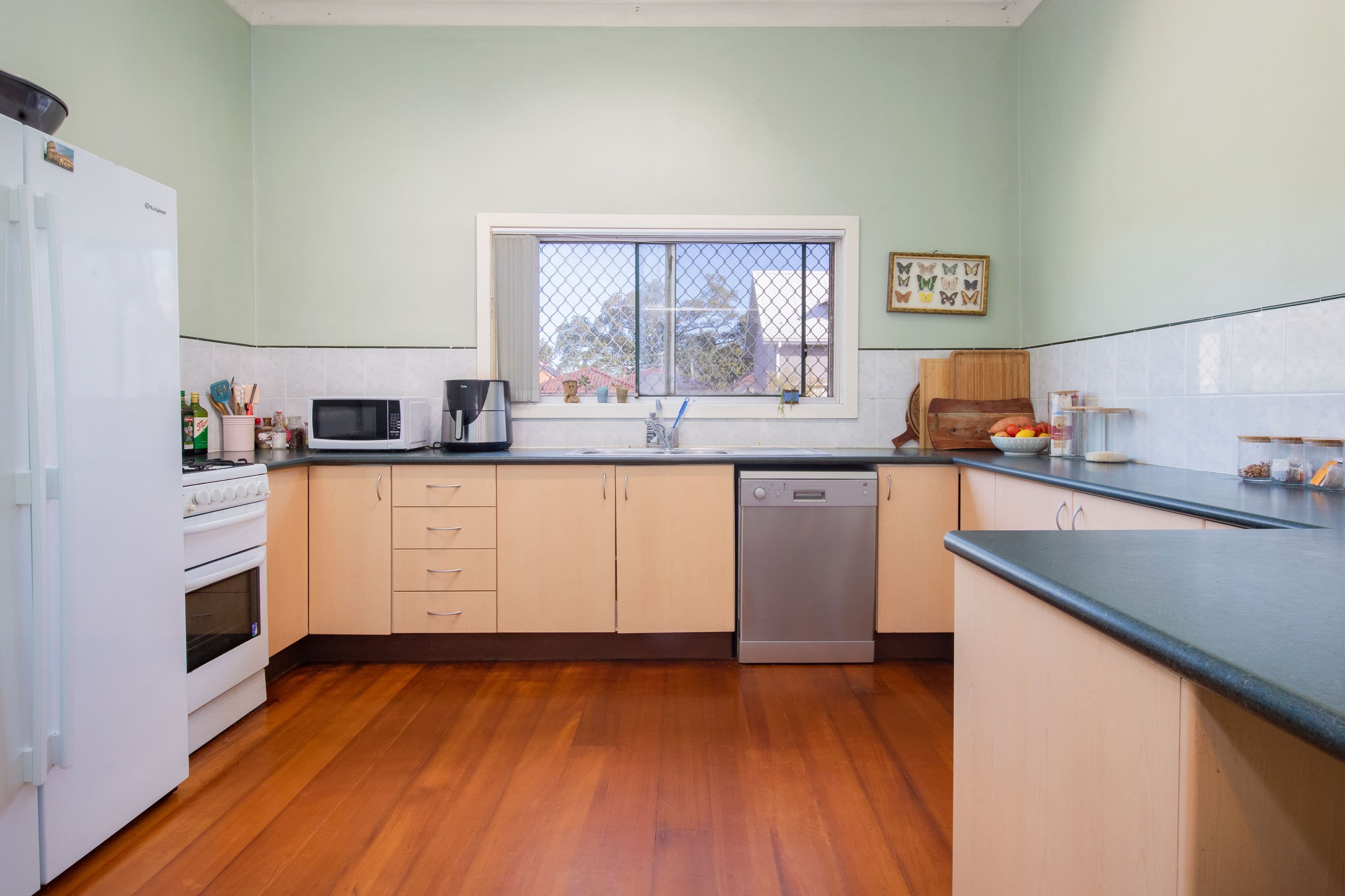 107 Cleary Street, Hamilton NSW 2303, Hamilton - Thumbnail 4