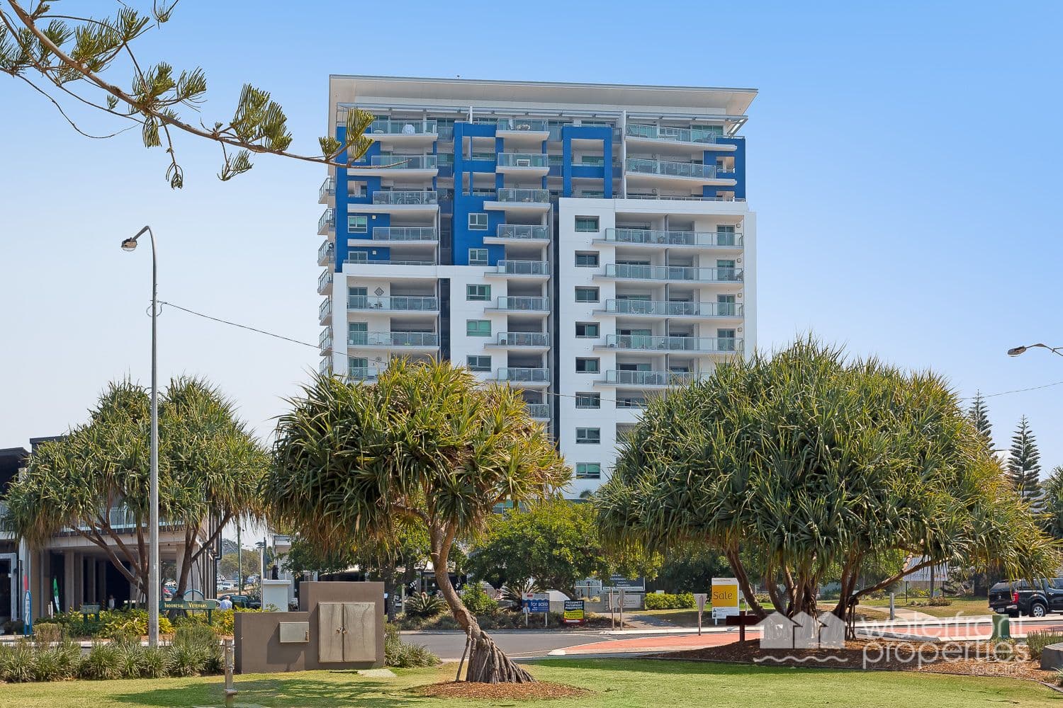 185 Redcliffe Parade, Redcliffe QLD 4020, Redcliffe - Thumbnail 2