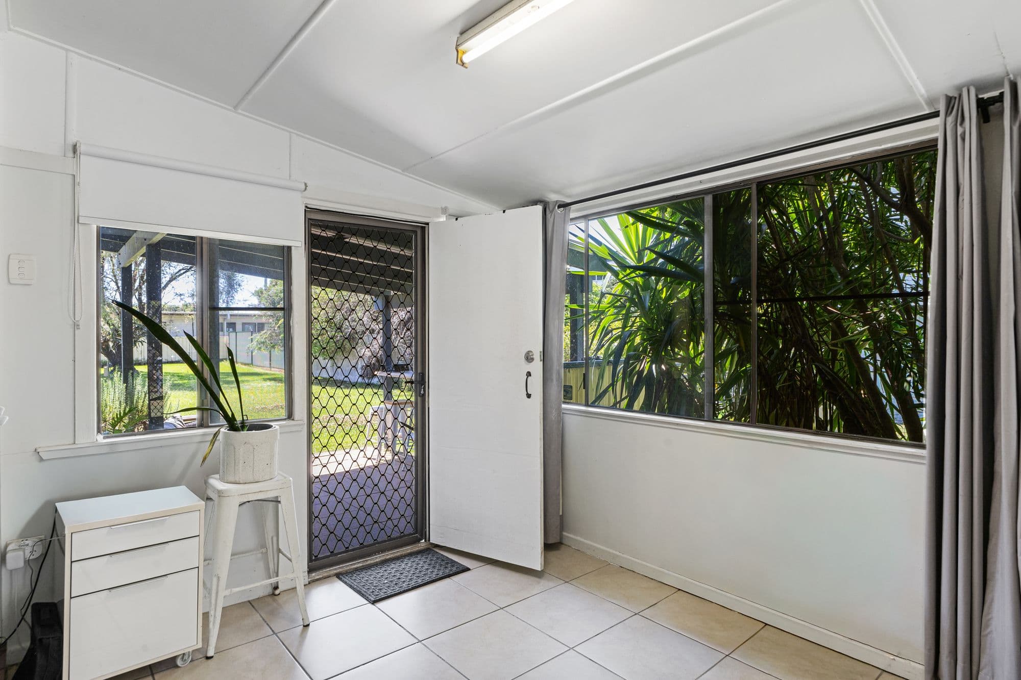 15-17 Maine Terrace, Deception Bay QLD 4508, Deception Bay - Thumbnail 6