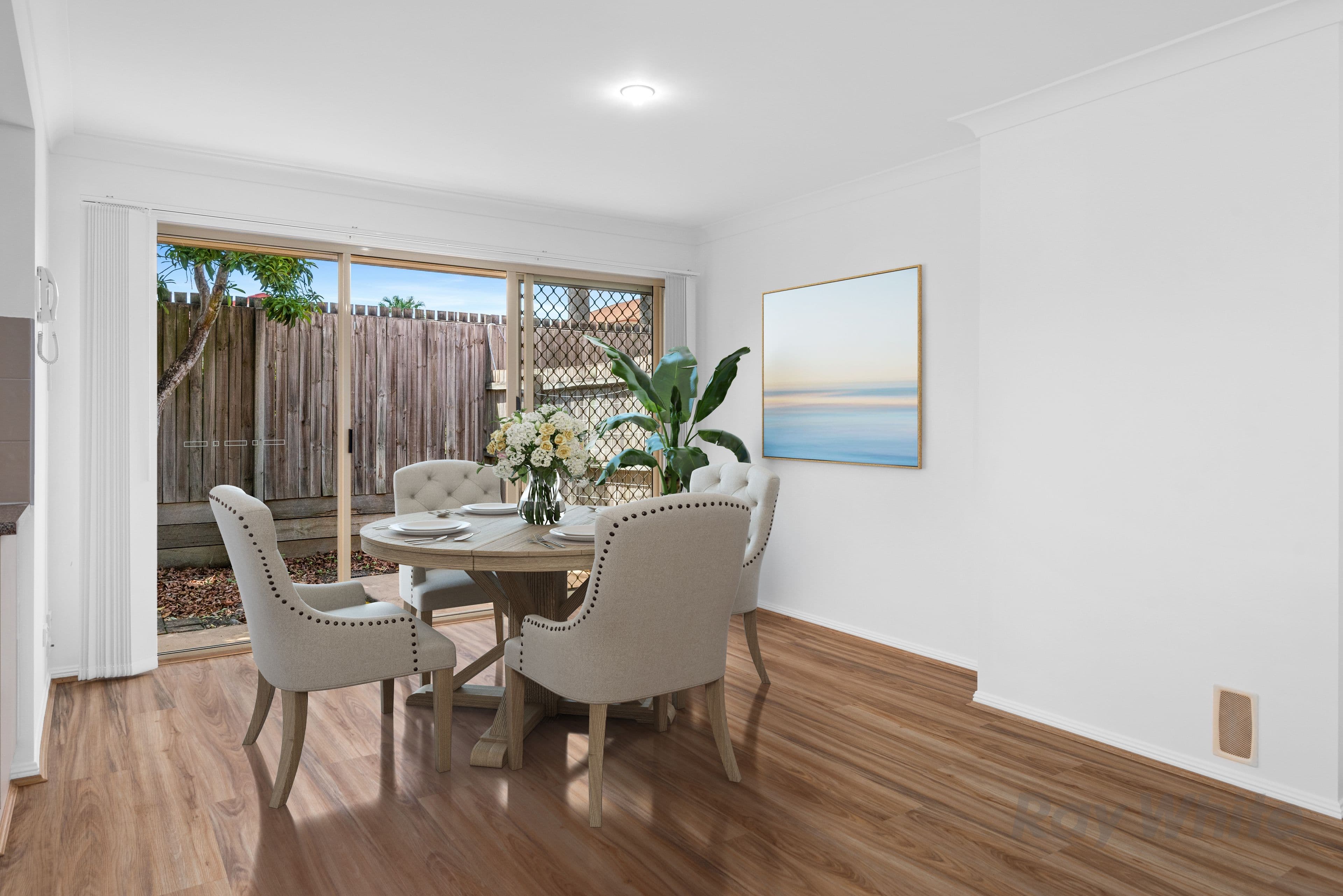 8 Luke Close, Sunnybank Hills QLD 4109, Sunnybank Hills - Thumbnail 3