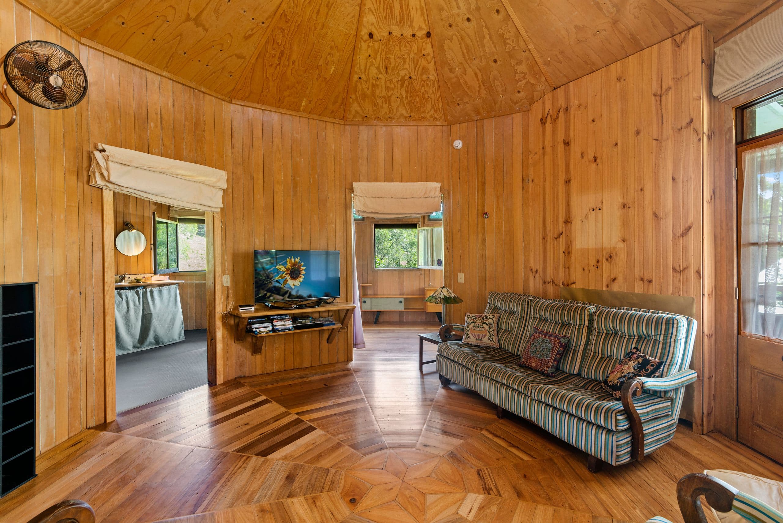 8 Kooyan Close, Currumbin Valley QLD 4223, Currumbin Valley - Thumbnail 7