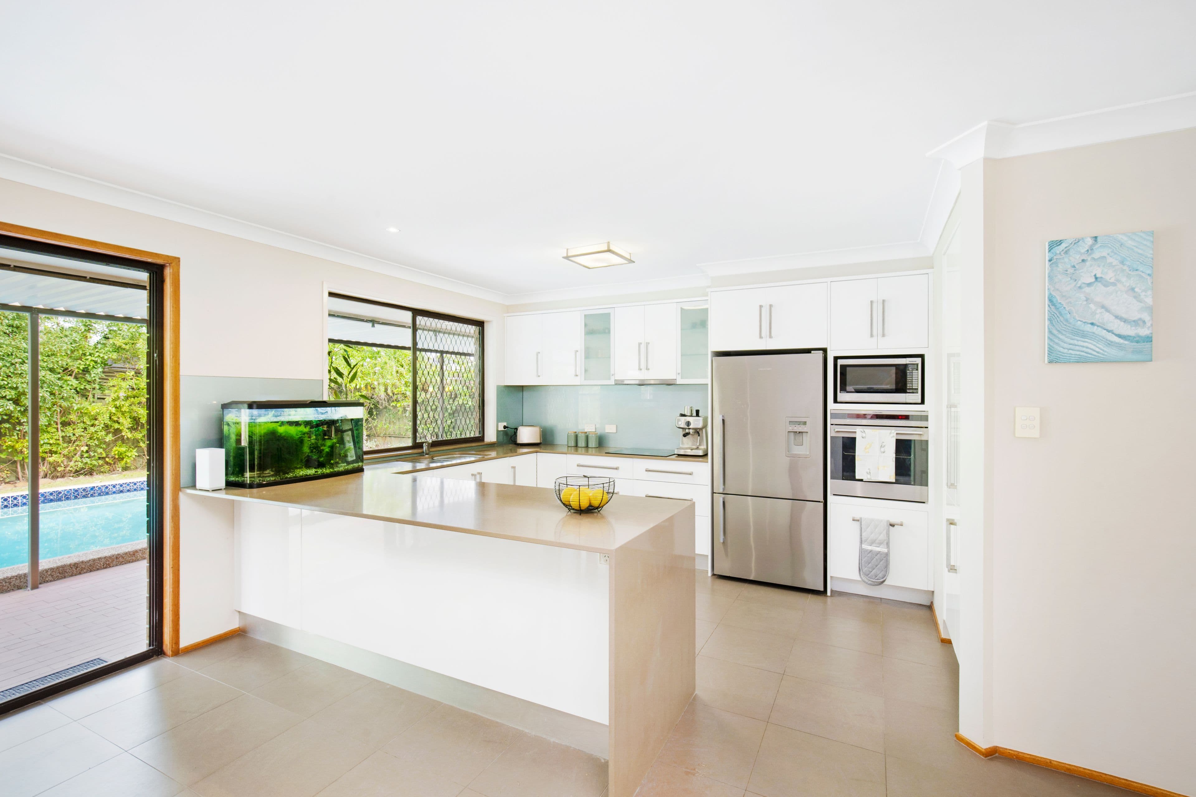 69 Cypress Drive, Broadbeach Waters QLD 4218, Broadbeach Waters - Thumbnail 5