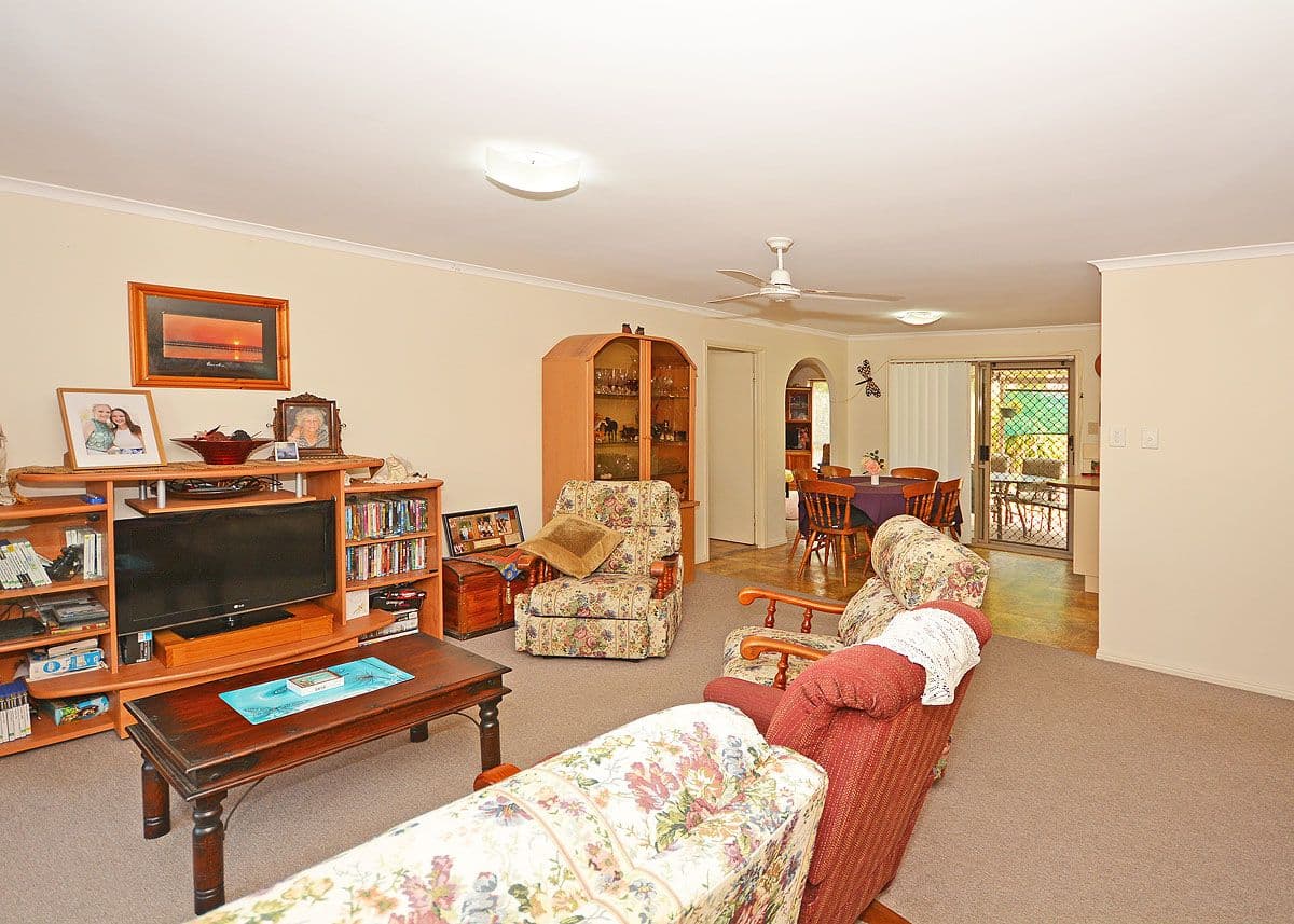 5 Lakeside Court, Torquay QLD 4655, Torquay - Thumbnail 3