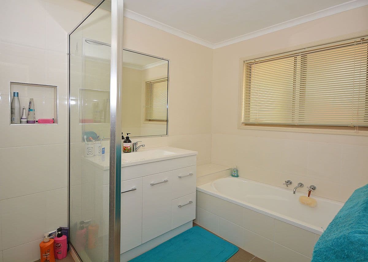5 Lakeside Court, Torquay QLD 4655, Torquay - Thumbnail 7