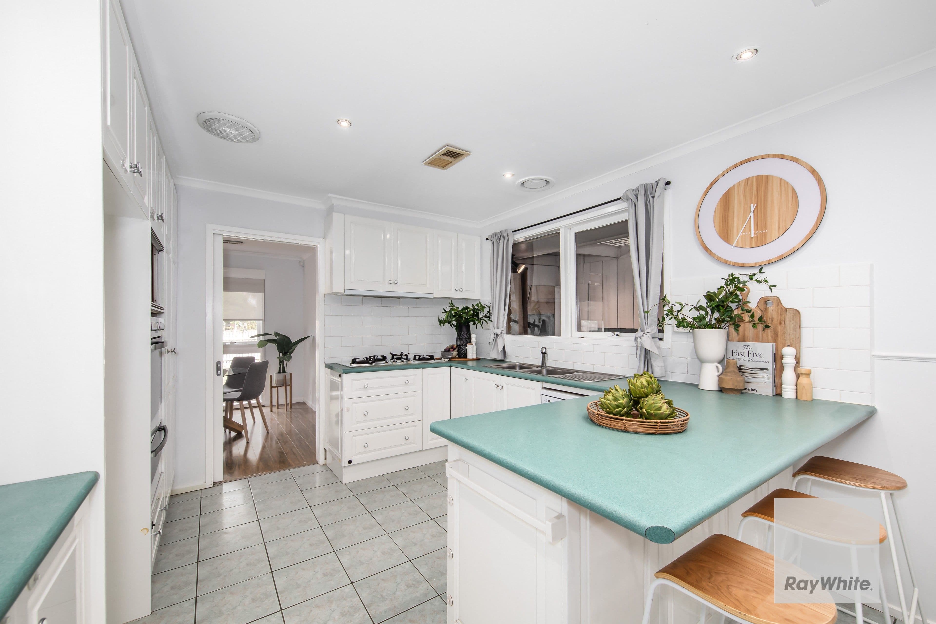 24 Wimmera Crescent, Keilor Downs VIC 3038, Keilor Downs - Thumbnail 4