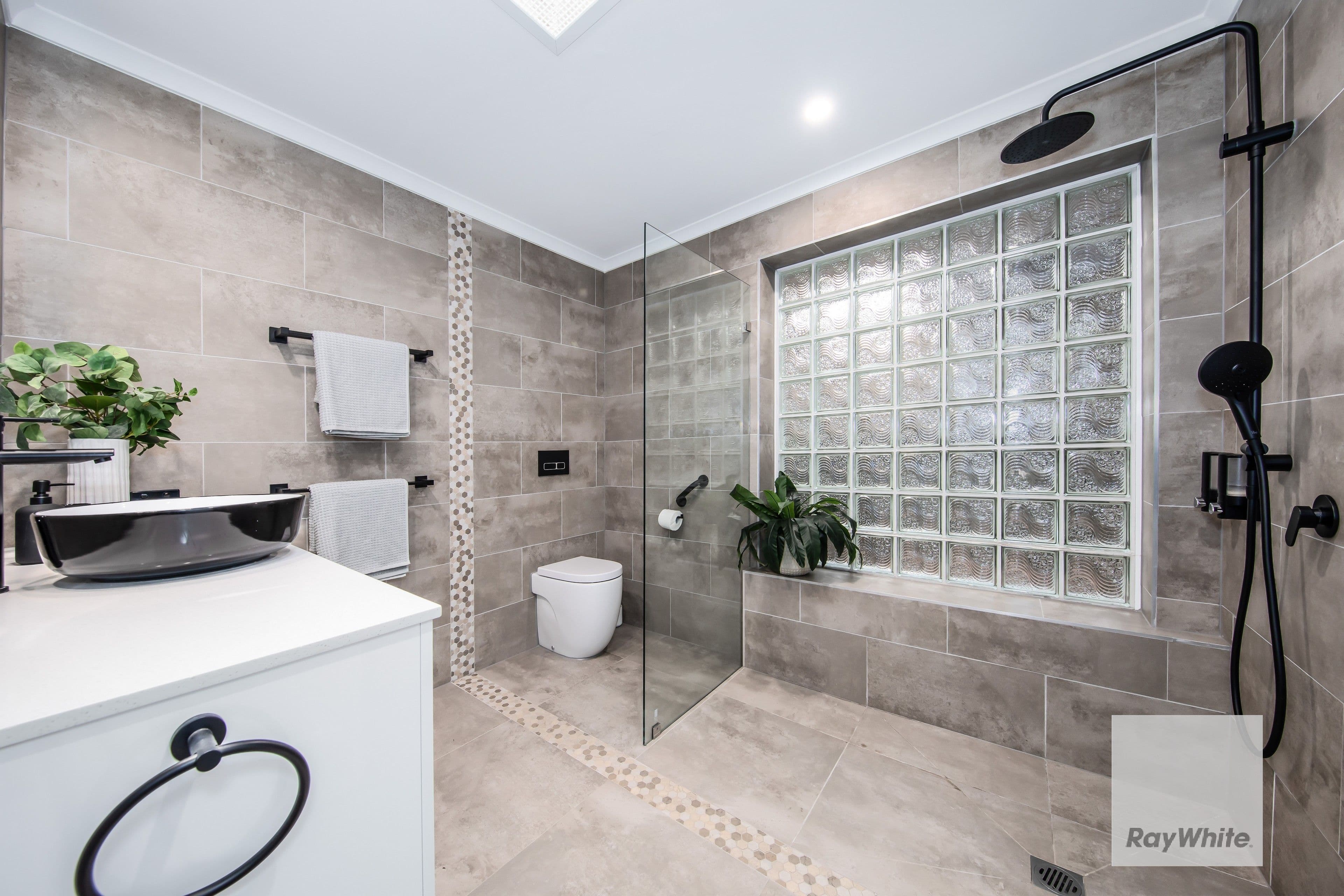24 Wimmera Crescent, Keilor Downs VIC 3038, Keilor Downs - Thumbnail 7
