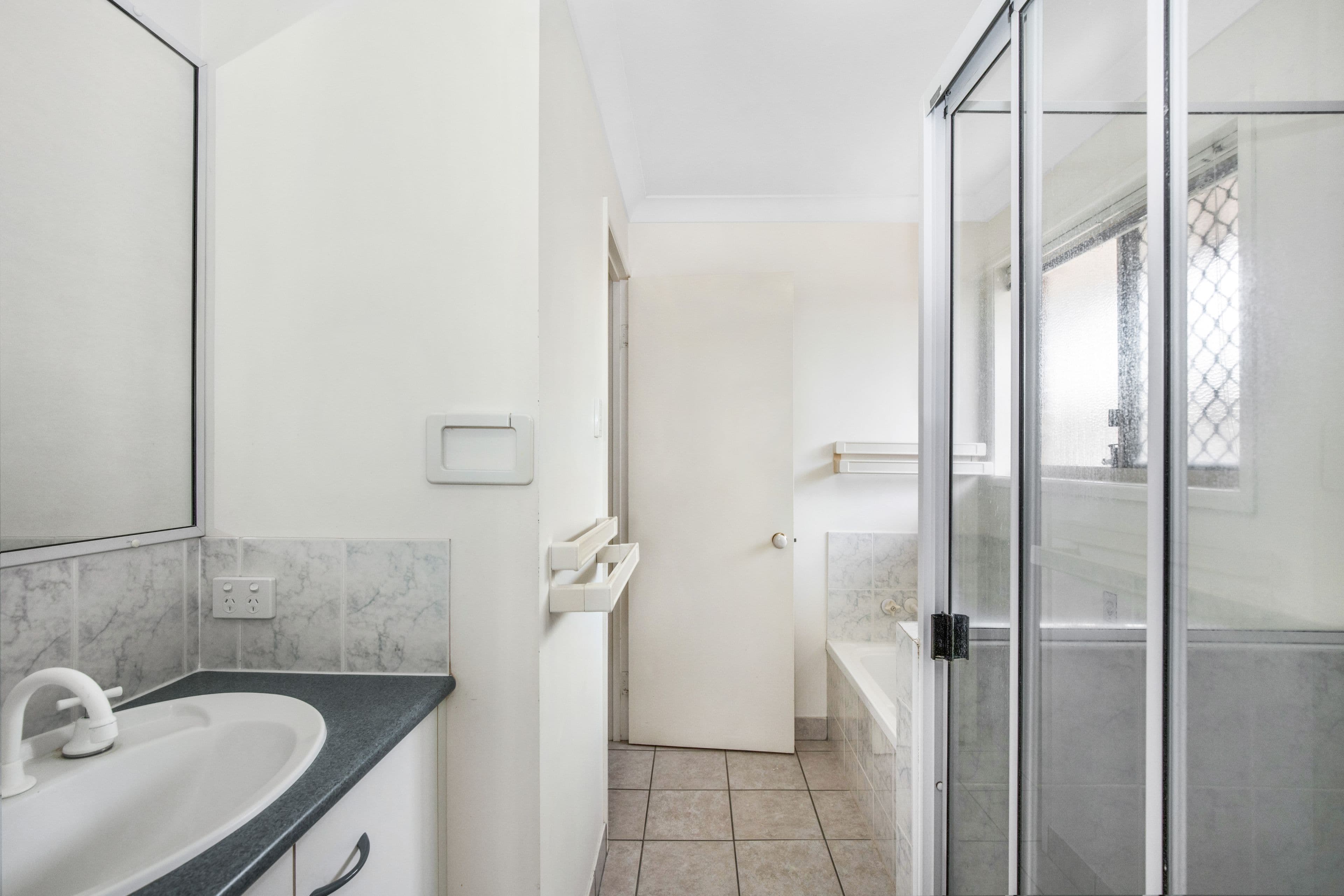 56 Southern Cross Circuit, Douglas QLD 4814, Douglas - Thumbnail 6