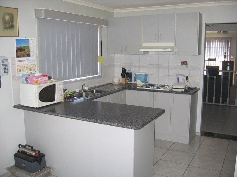 177 Merton Street, ALTONA MEADOWS VIC 3028, Altona Meadows - Thumbnail 2