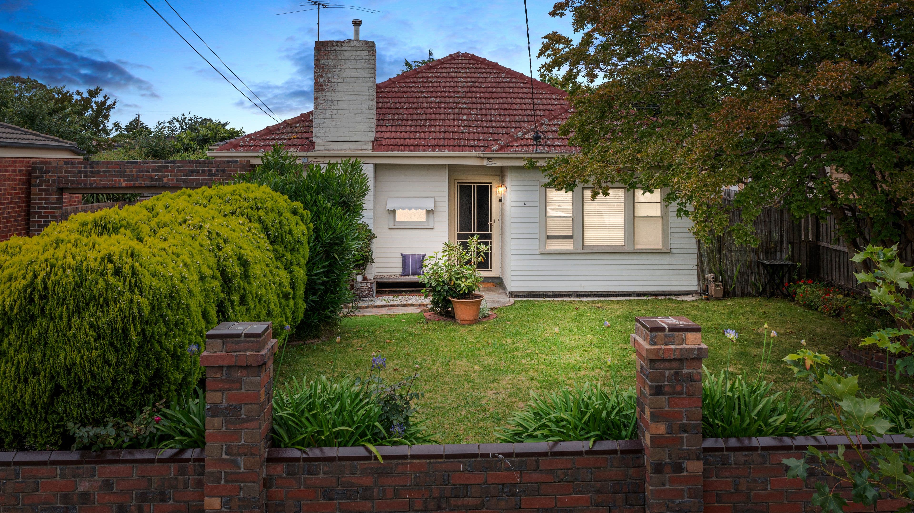 2 Treesbank Avenue, Springvale VIC 3171, Springvale - Image 1