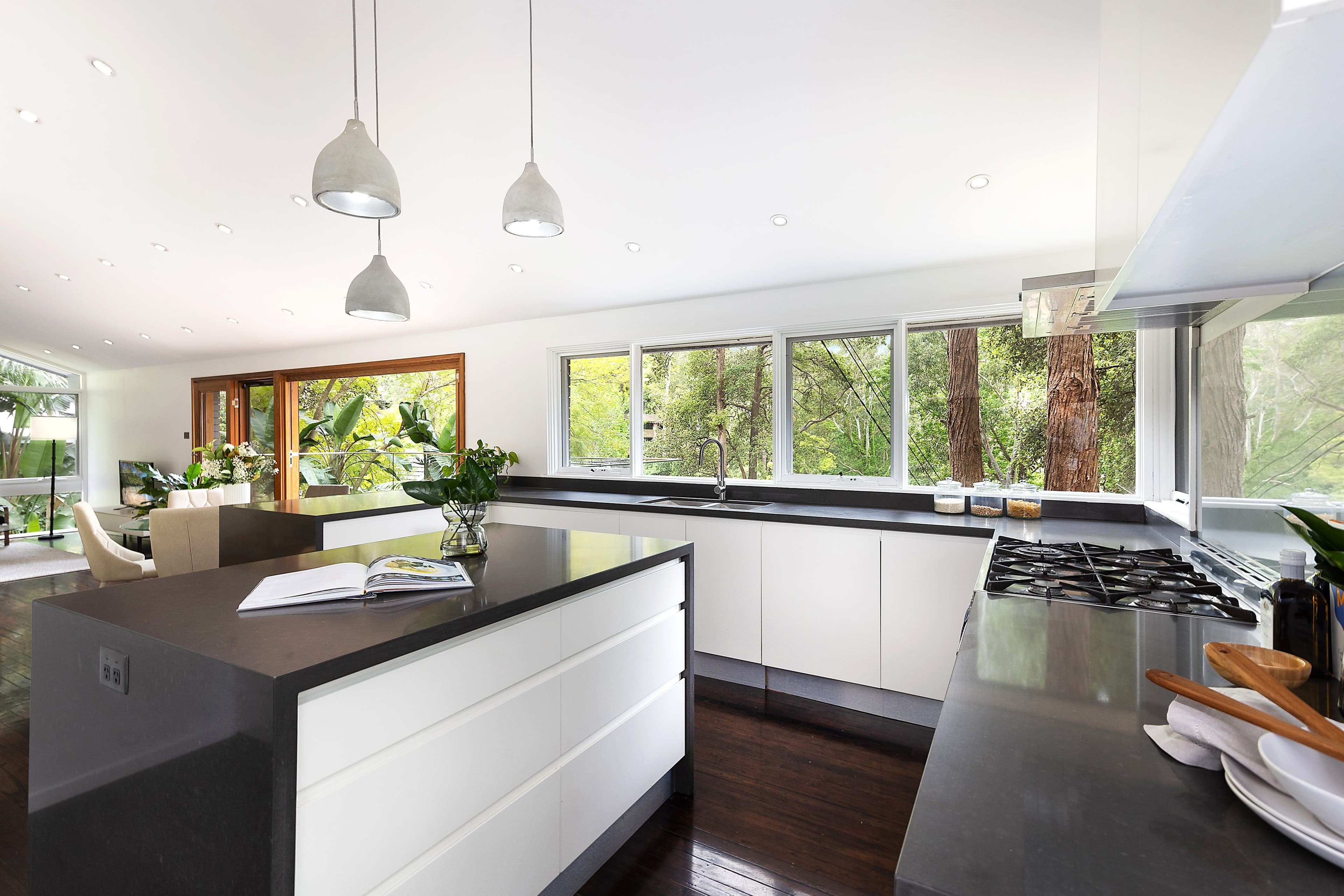 90 Campbell Drive, Wahroonga NSW 2076, Wahroonga - Thumbnail 4