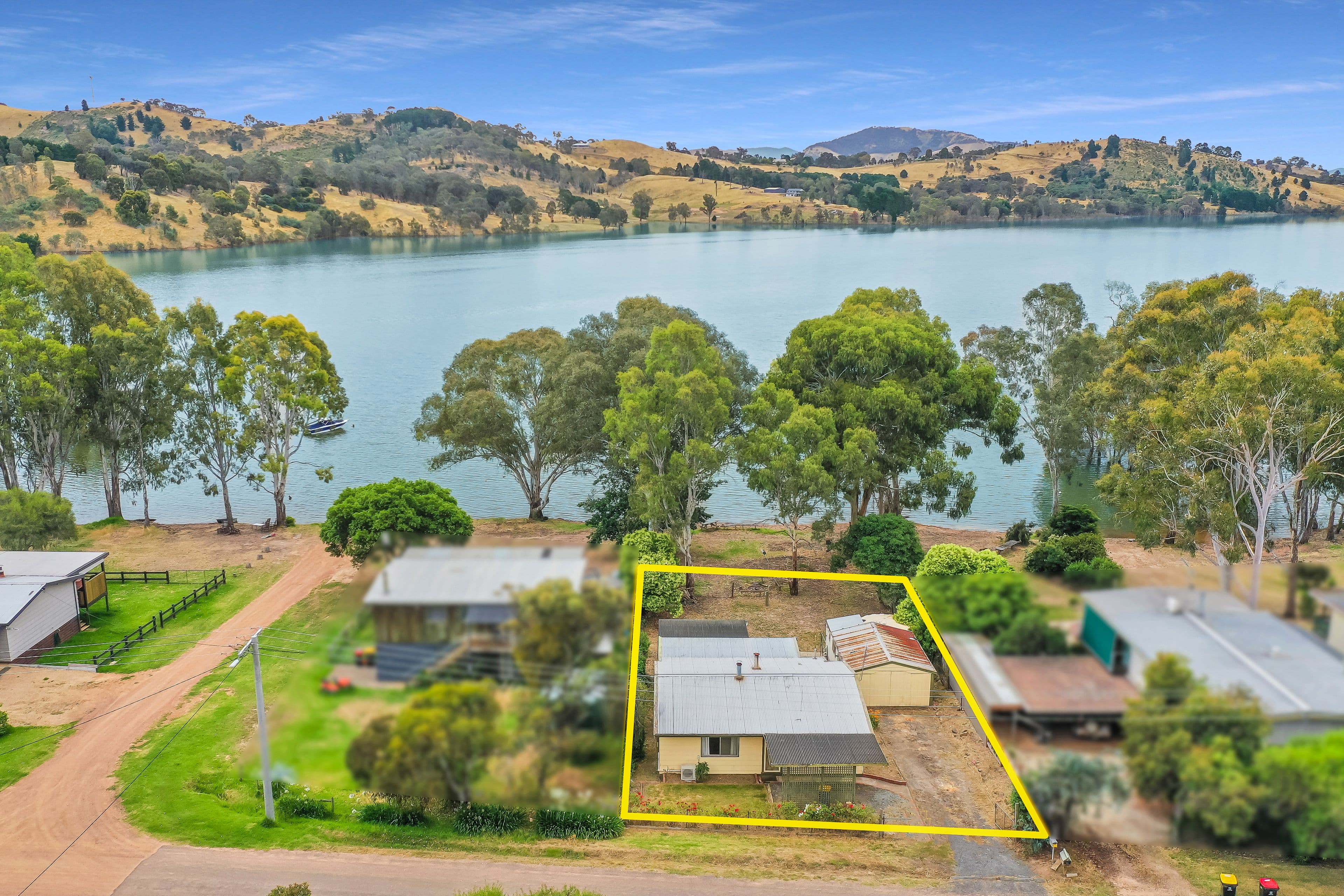 12 Mayfair Grove, Mansfield VIC 3722, Mansfield - Image 1