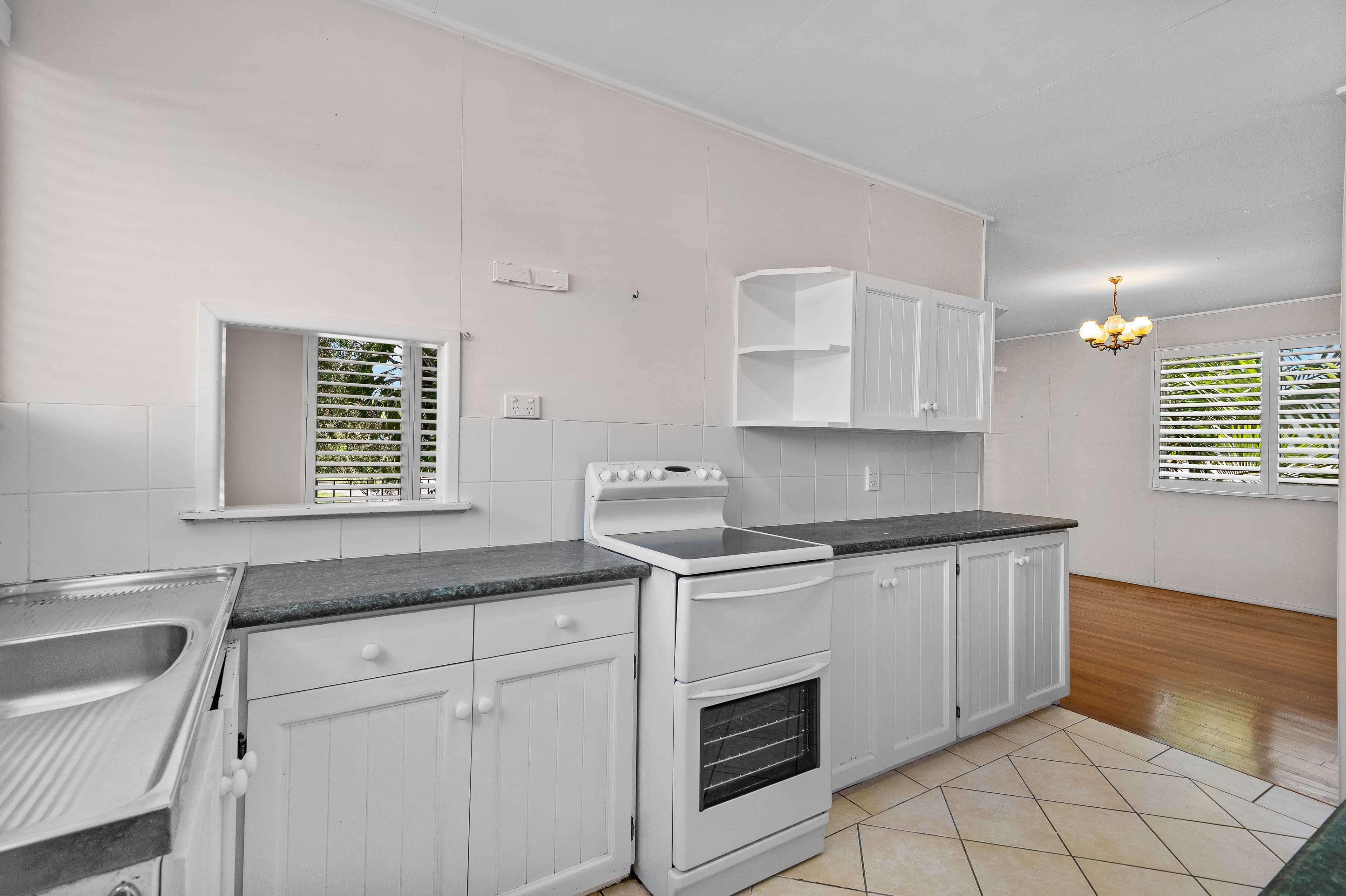 8 Rostrevor Road, Boondall QLD 4034, Boondall - Thumbnail 3