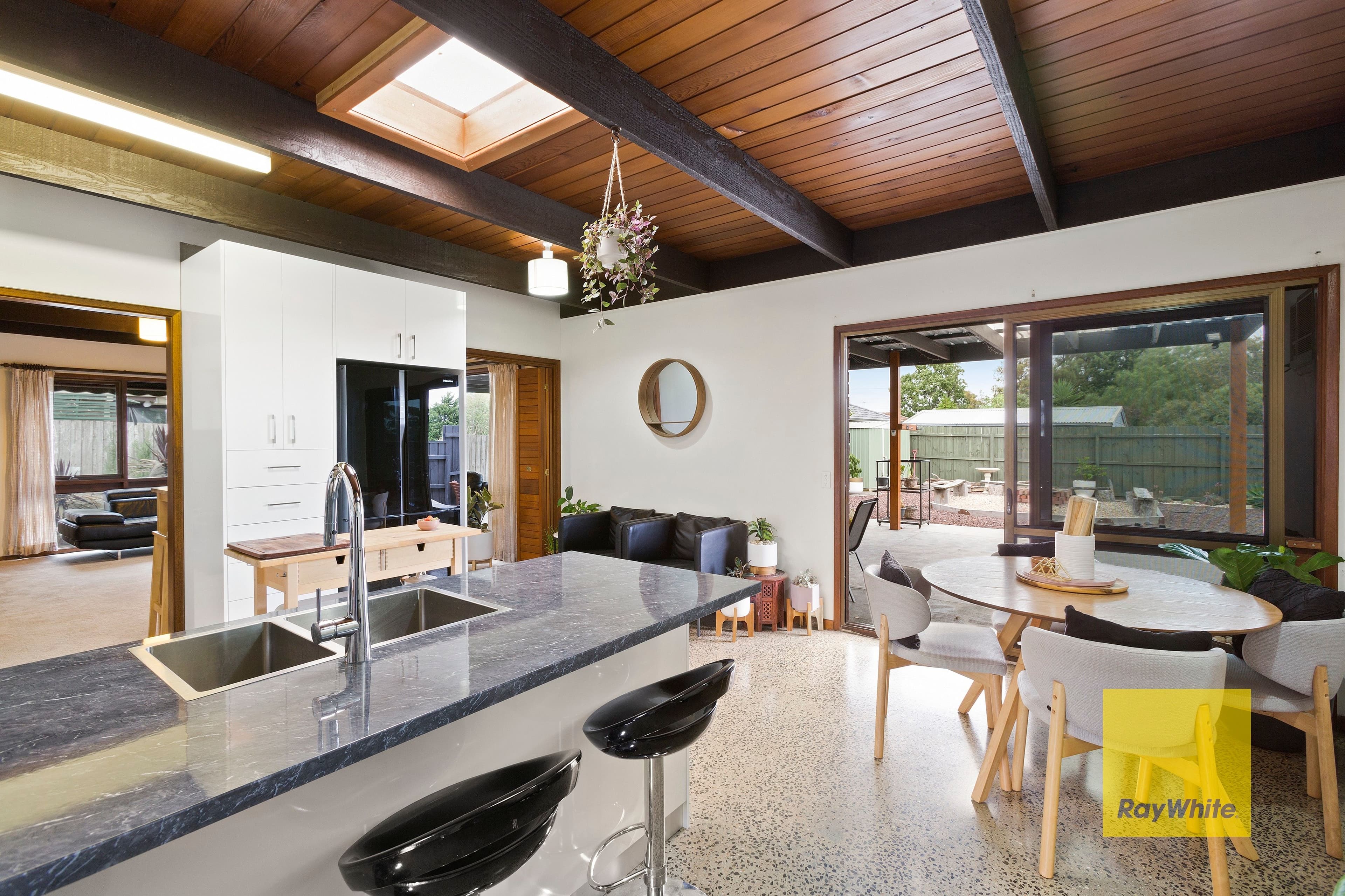 2 Parkview Court, Grovedale VIC 3216, Grovedale - Thumbnail 3