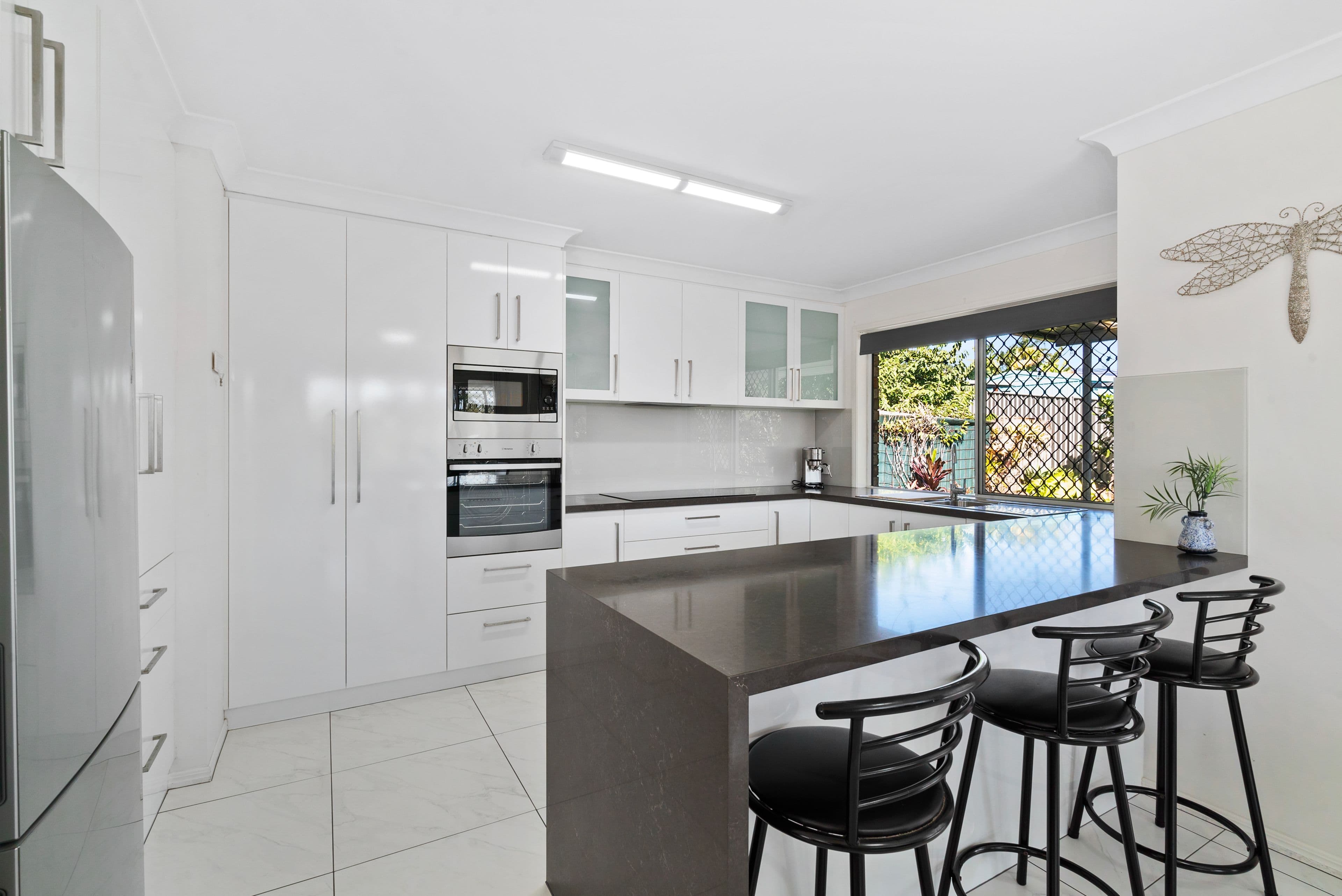 1 Lyle Court, Arundel QLD 4214, Arundel - Thumbnail 7