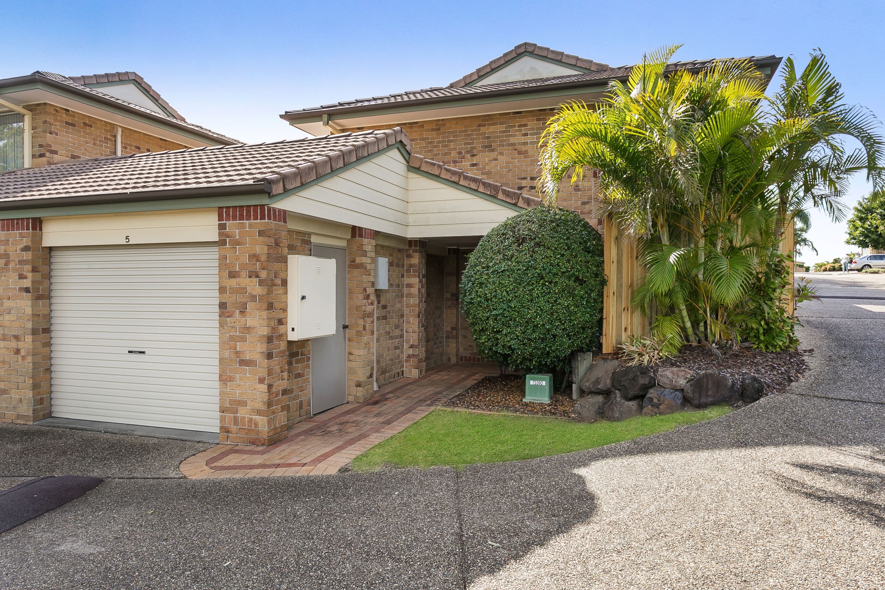 32 Tomkins Road, Riverhills QLD 4074, Riverhills - Image 1