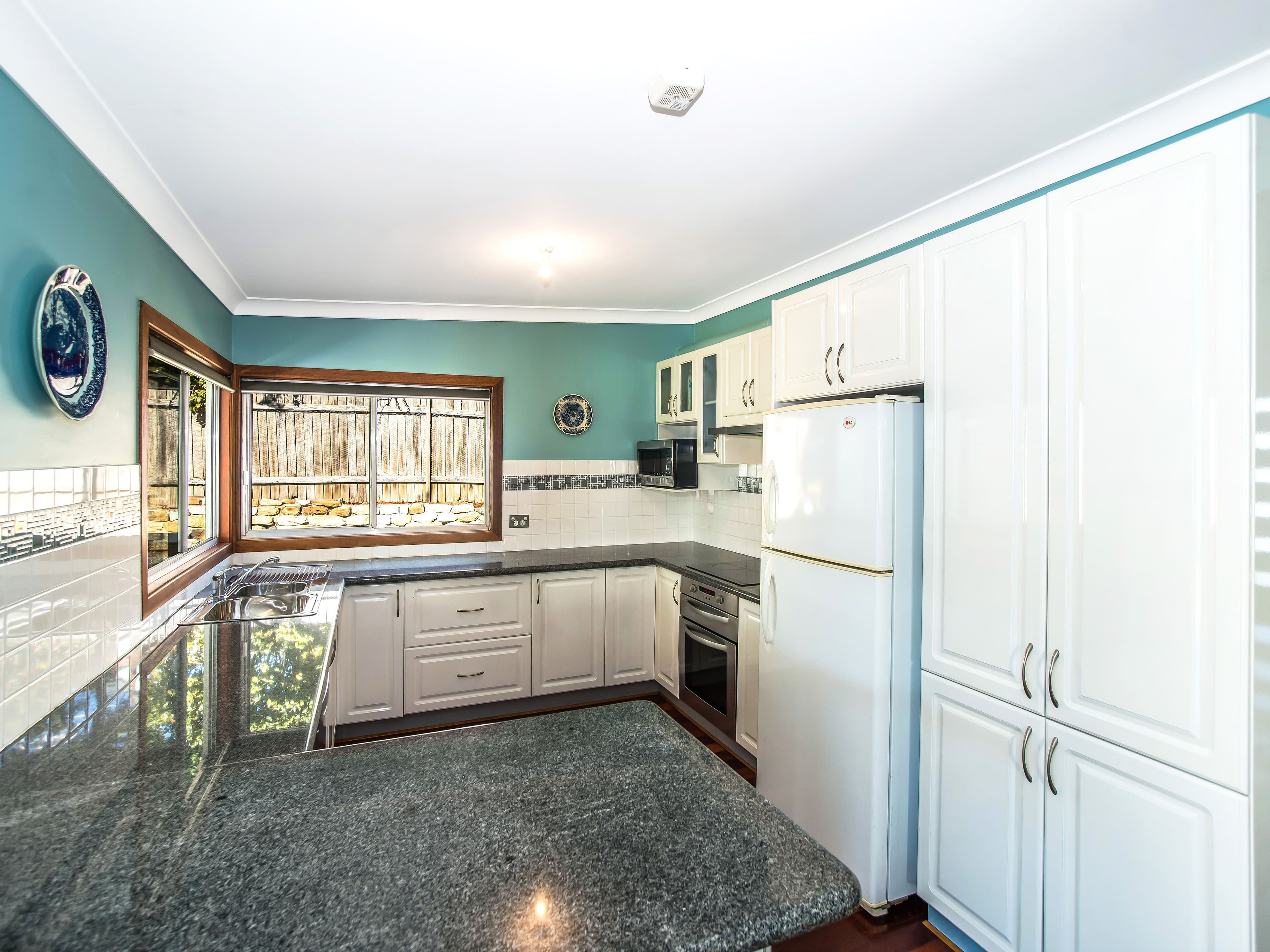 11 Bulgo Road, Helensburgh - Thumbnail 3