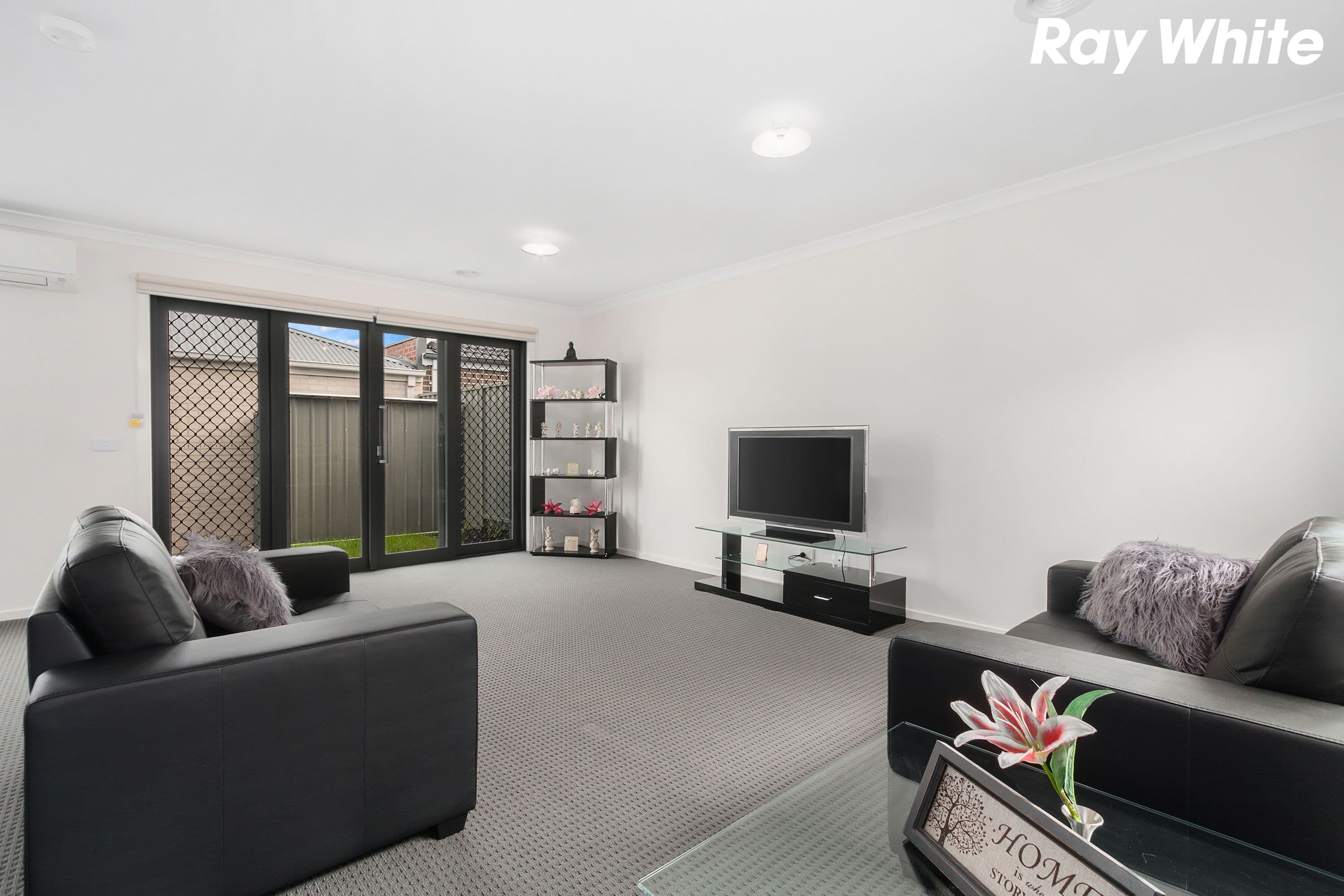 2 Renlik Circuit, Cranbourne North VIC 3977, Cranbourne North - Thumbnail 7