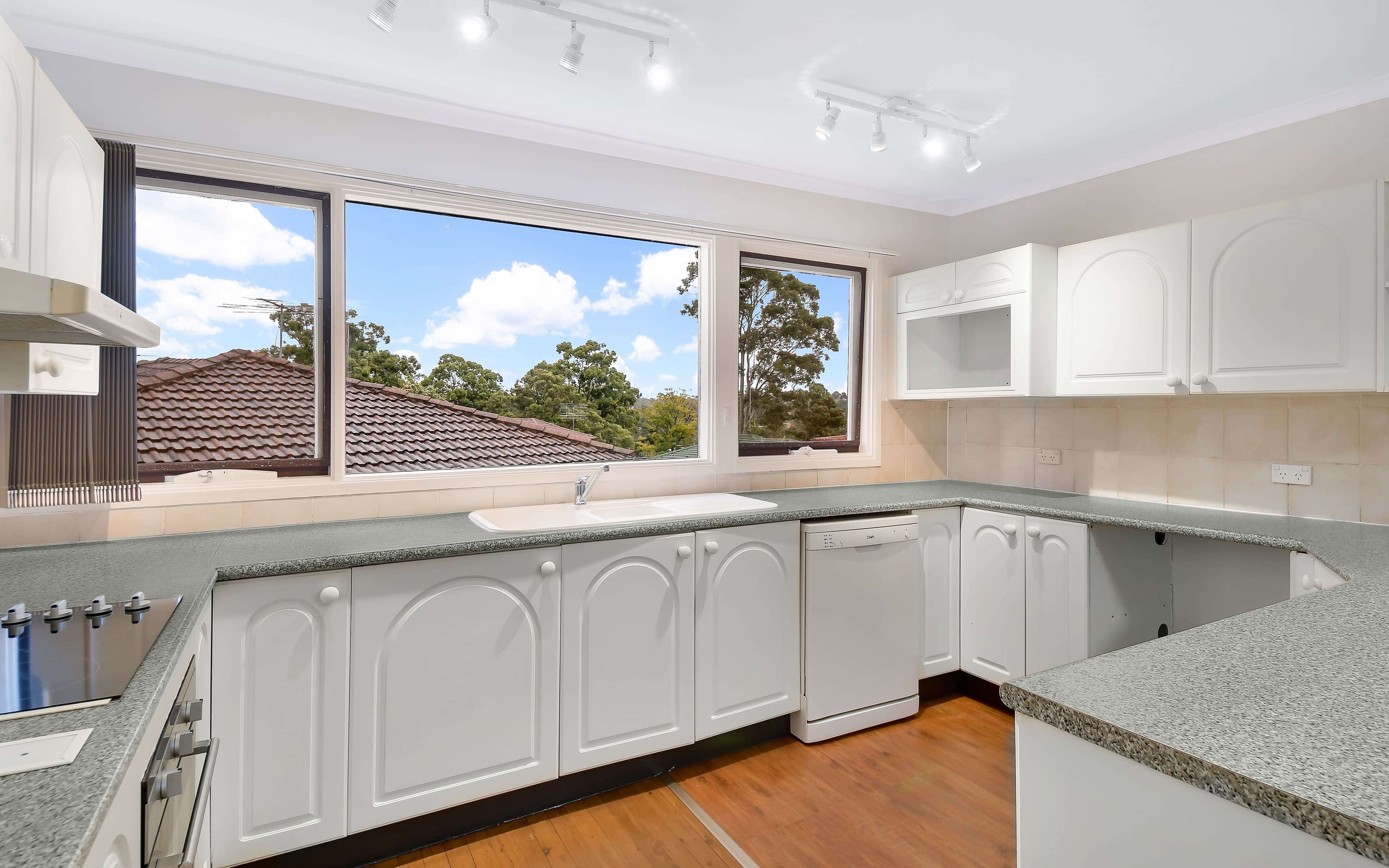 7 Bambara Avenue, Bradbury NSW 2560, Bradbury - Thumbnail 3